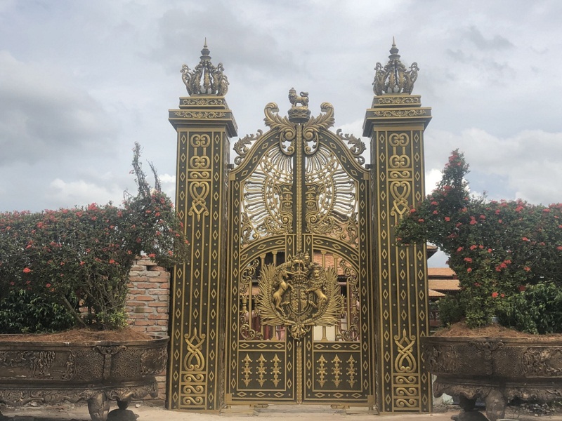 Làm cổng nhôm đúc tại Đồng Nai