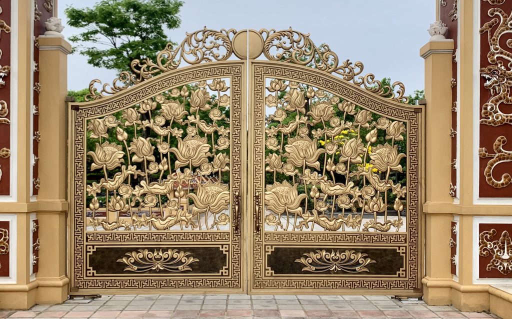 Làm cổng nhôm đúc tại Đồng Nai
