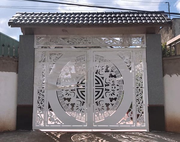 Cổng sắt CNC giá rẻ tại Đồng Nai