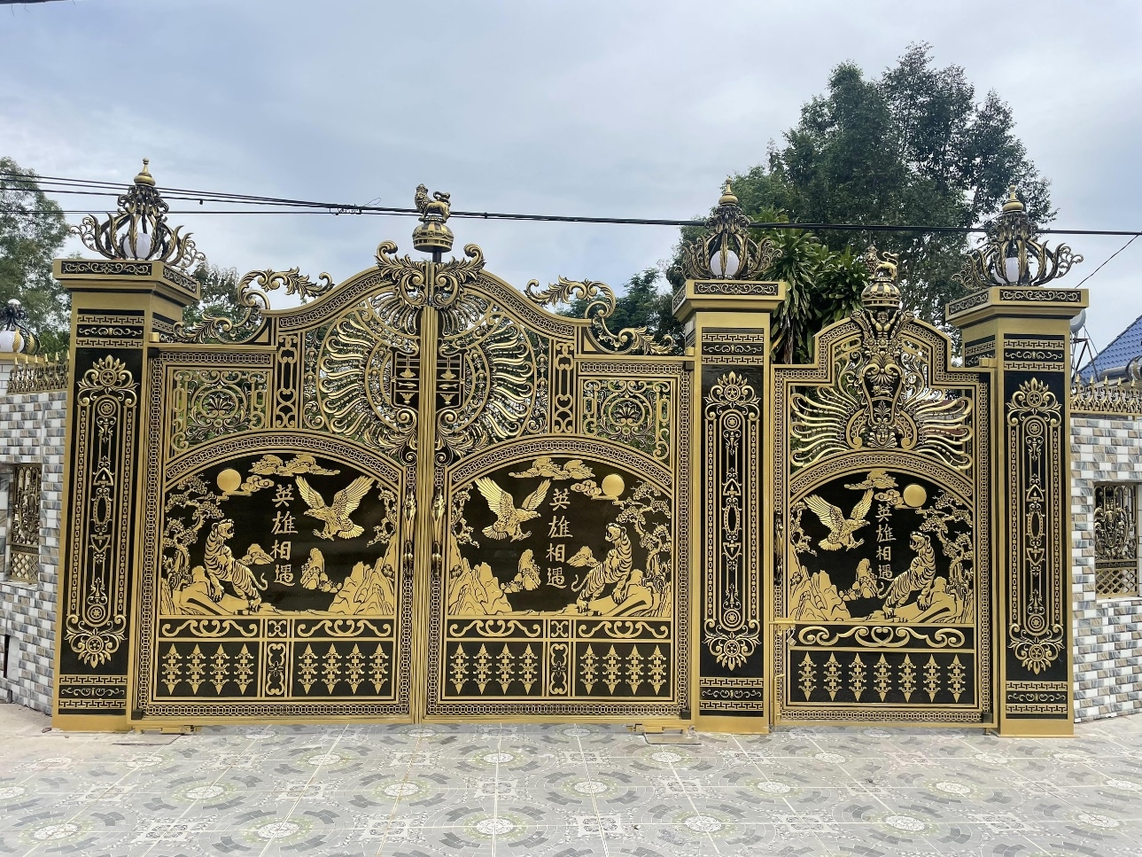 Cổng nhôm đúc giá rẻ tại Vũng Tàu