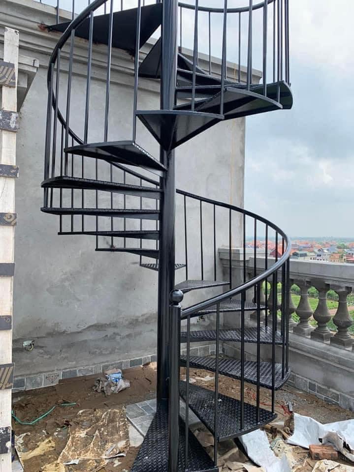 cầu thang xoắn ốc tại Vũng Tàu